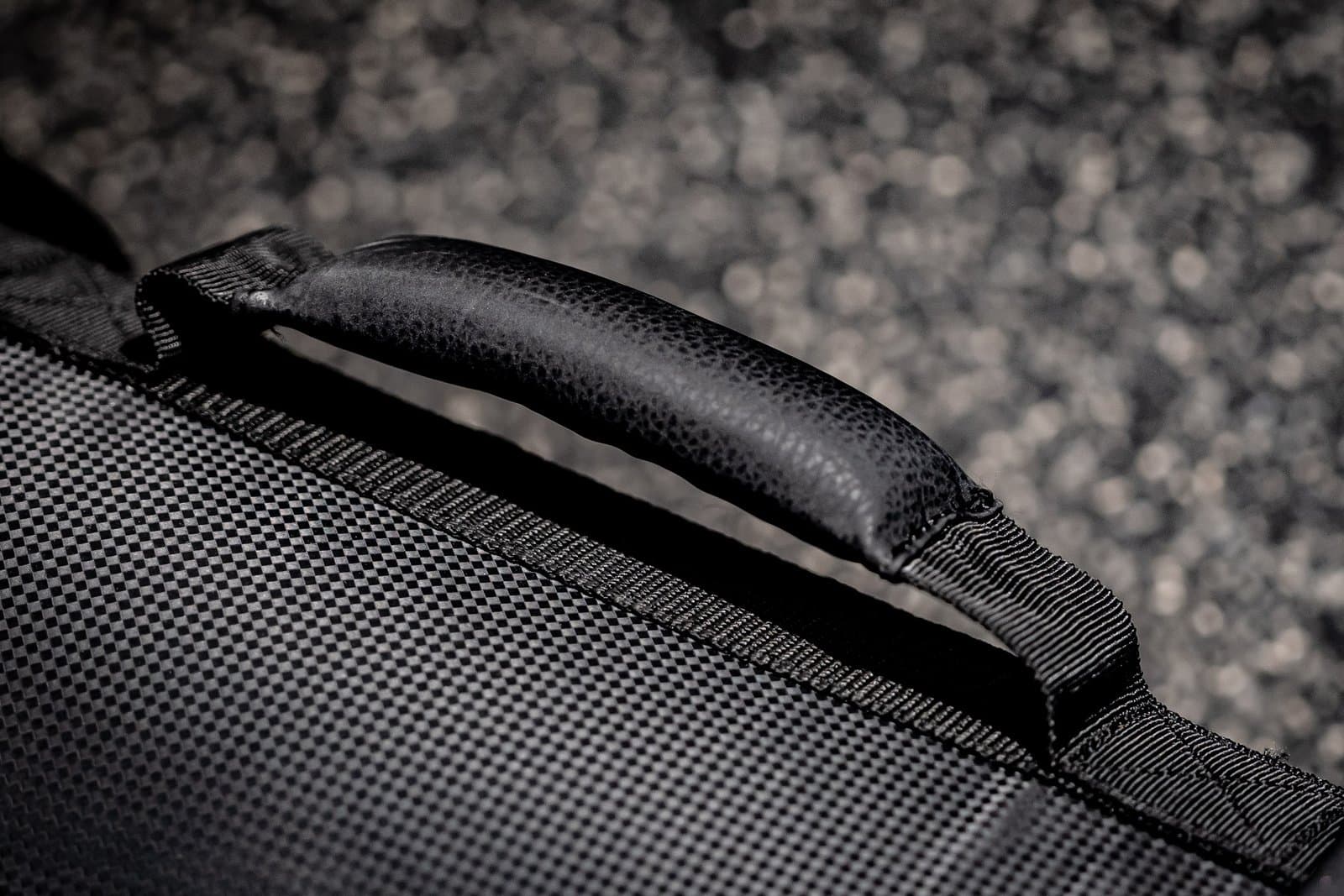 Evolve Carbon Series Powerbags