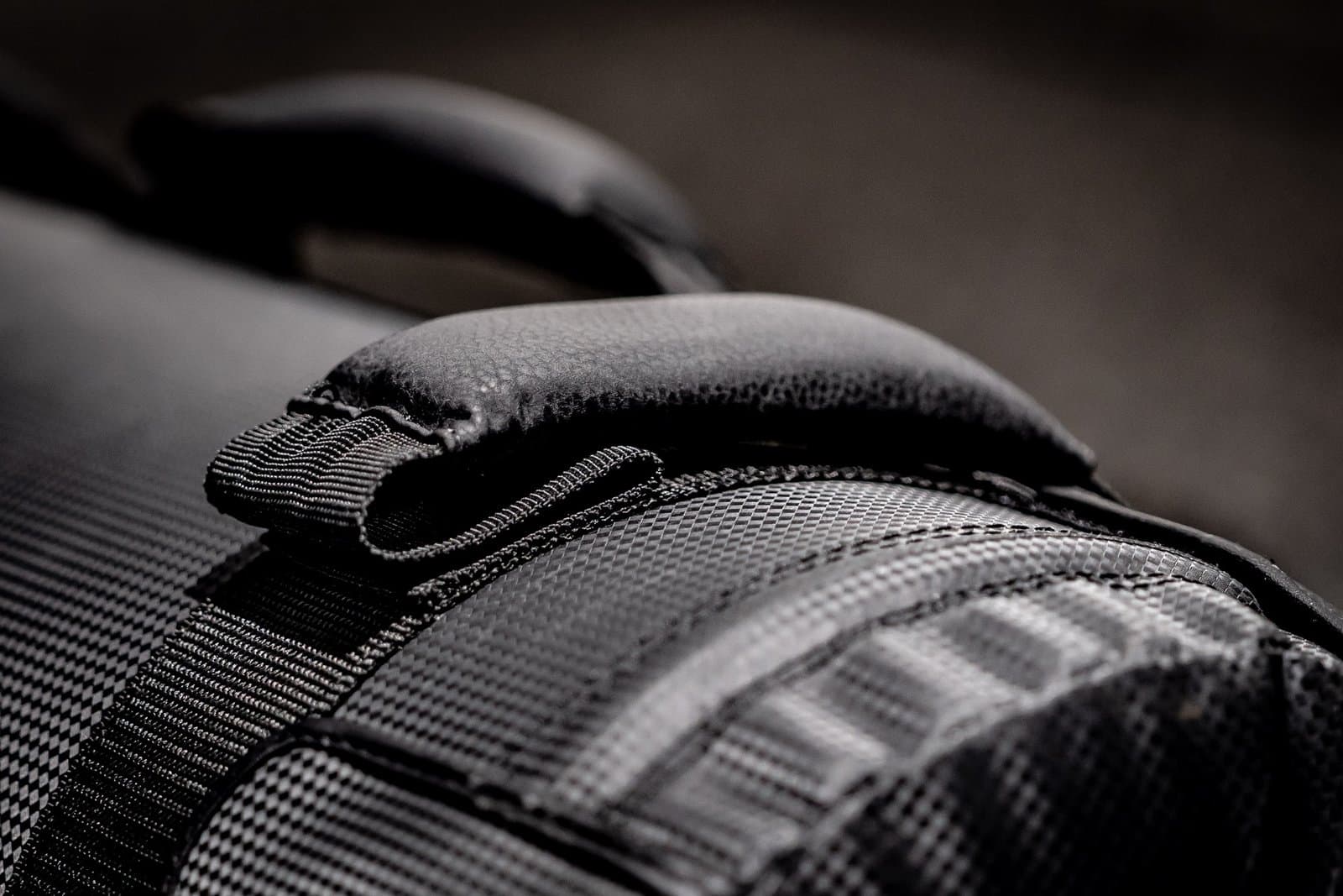 Evolve Carbon Series Powerbags